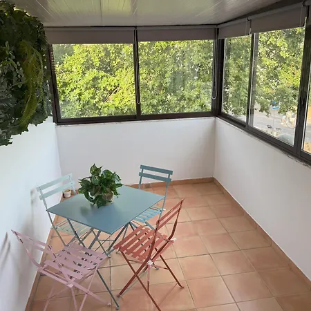 Go4portugal - Solaina - Modern With Ac And Private Balcony *