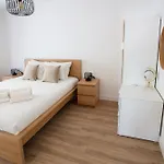Διαμέρισμα Go4portugal - Solaina - Modern With Ac And Private Balcony Αλμπουφέιρα