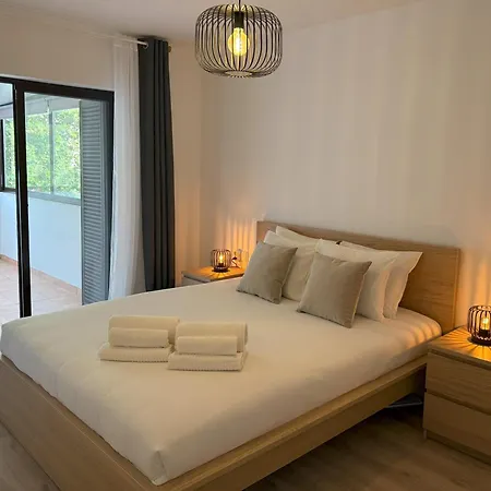 아파트 Go4portugal - Solaina - Modern With Ac And Private Balcony 알부페이라