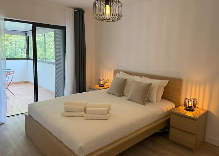 아파트 Go4portugal - Solaina - Modern With Ac And Private Balcony 알부페이라