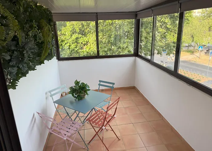 Go4portugal - Solaina - Modern With Ac And Private Balcony *
