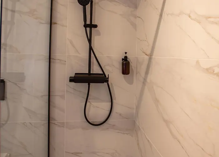 아파트 Go4portugal - Solaina - Modern With Ac And Private Balcony *