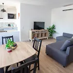 Go4portugal - Solaina - Modern With Ac And Private Balcony * Албуфейра