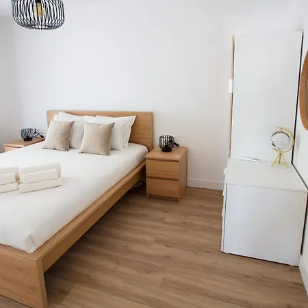 דירה Modern With Ac And Private Balcony - Go4portugal אלבופיירה